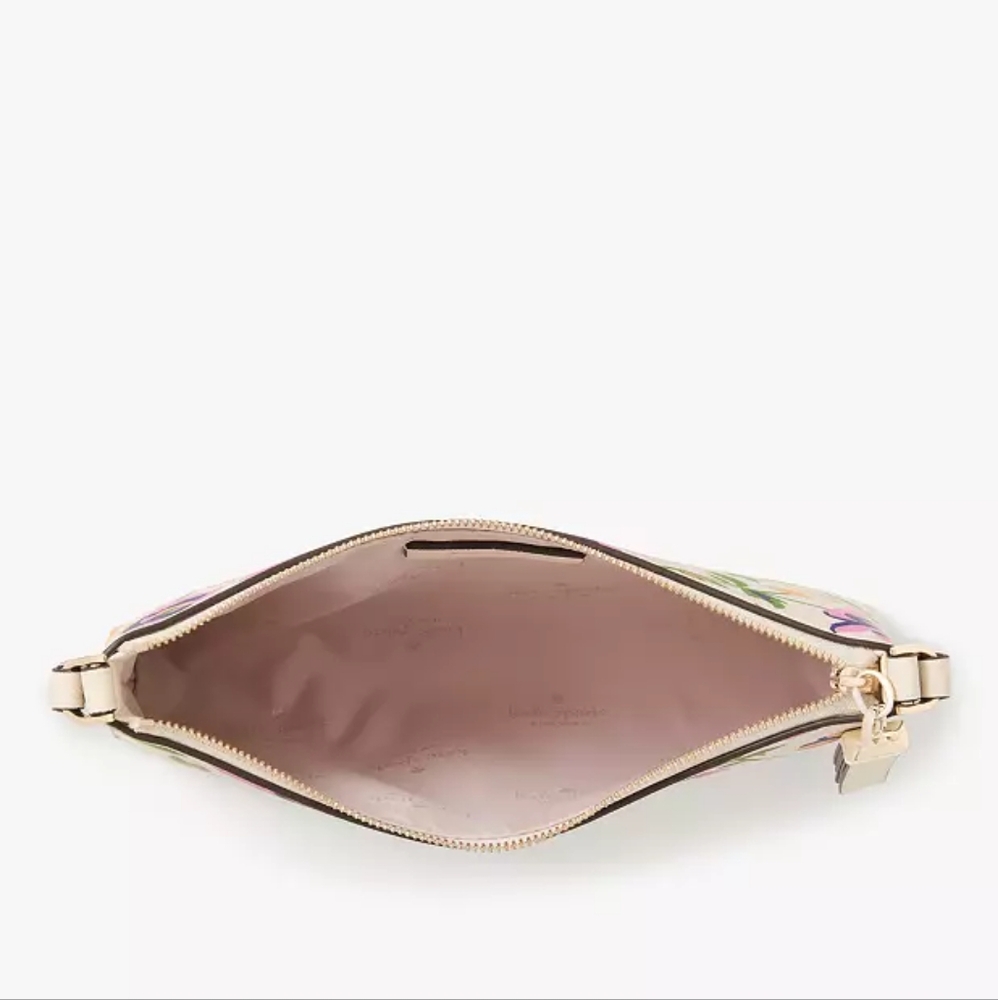 🎉Host Pick🎉🪻KATE SPADE SADIE Printed Small Crossbody 🪻 - Picture 4 of 9